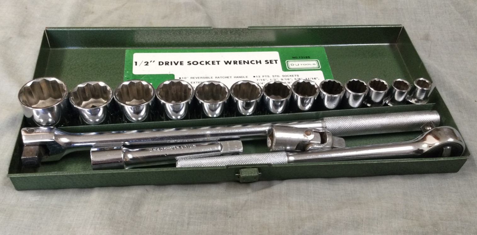 1/2″ Drive Socket Set – Ratchet – Extension & Breaker Bar – Metal Case Japan