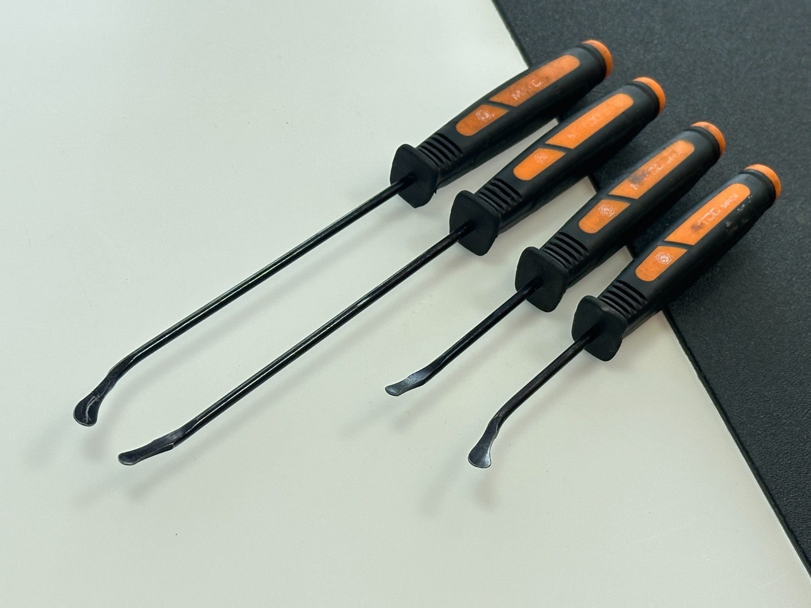 Matco Tools SRP4O 4pc Pick & O Ring Remover Set ORANGE Soft Grip, Rounded Tips