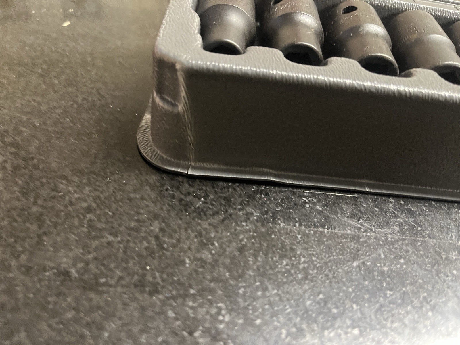 Snap On 15 pc 1/2″ Drive 6-Point Metric Flank Drive Shallow Impact Socket Set