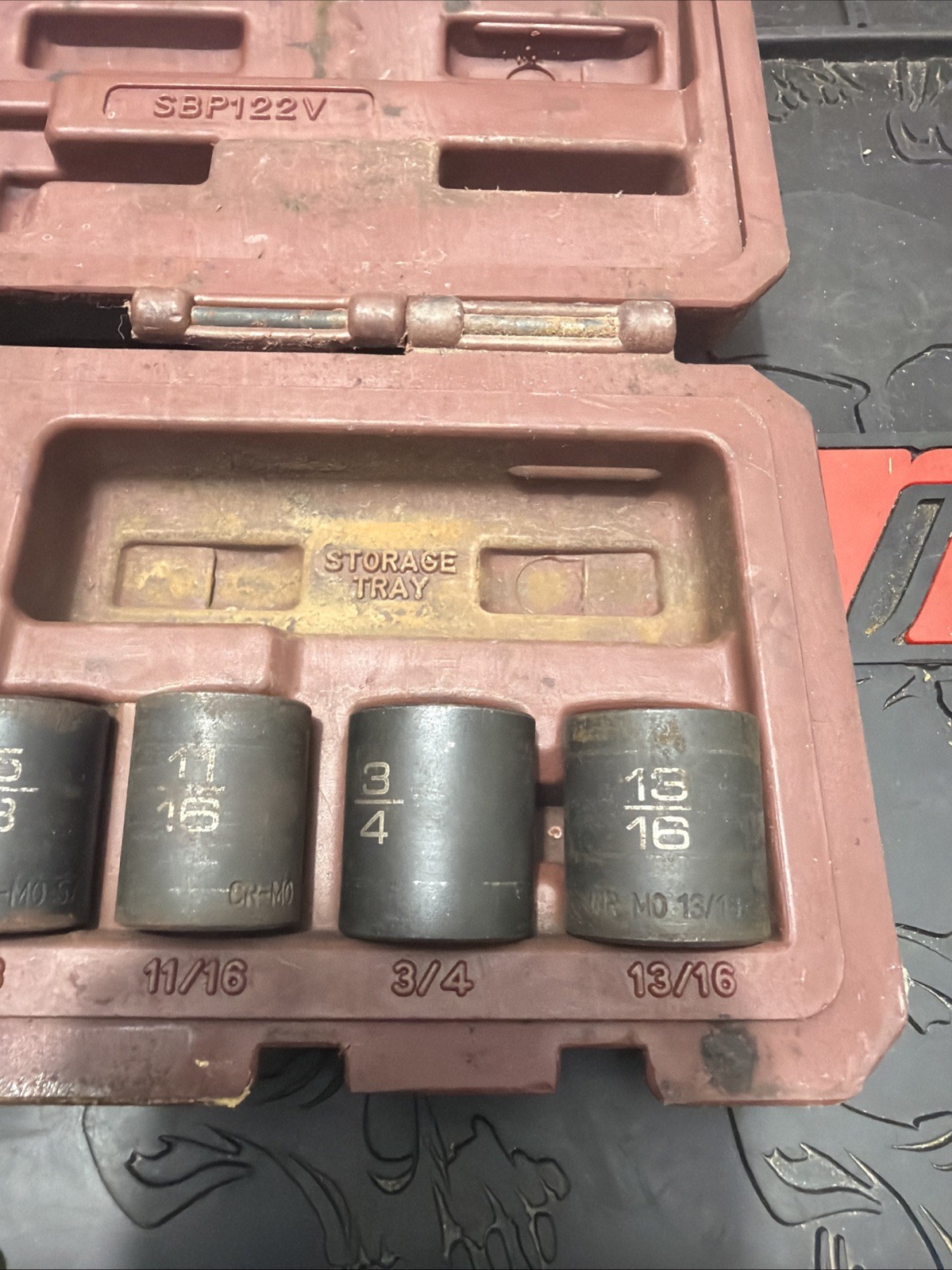 Matco Tools SBP122V 3/8“ Drive SAE 12 Point Impact Socket Set 5/16”-1”