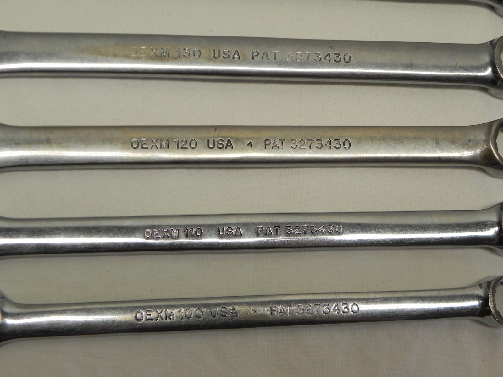 Snap-On 9 Piece 12-Point Metric Flank Drive Combination Wrench Set (10mm-18mm)