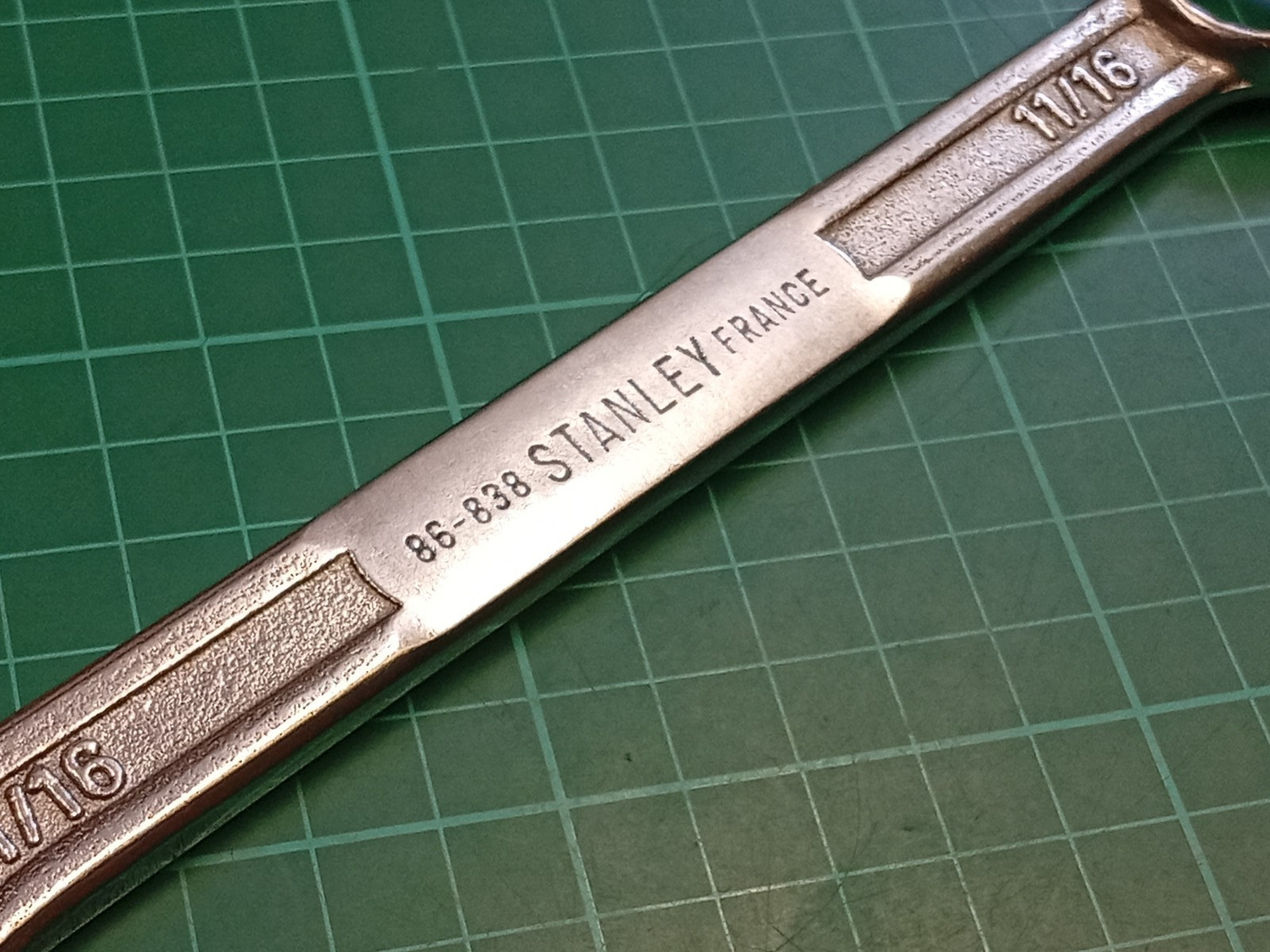 Stanley 86-838, 11/16″ AF, Chrome Vanadium, Combination Spanner, Made In France