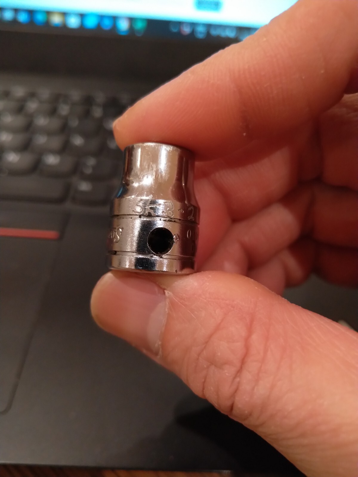 Snap-on USA 3/8″ Drive 12-Point SAE 3/8″ Flank Drive Shallow Socket F121 20gram