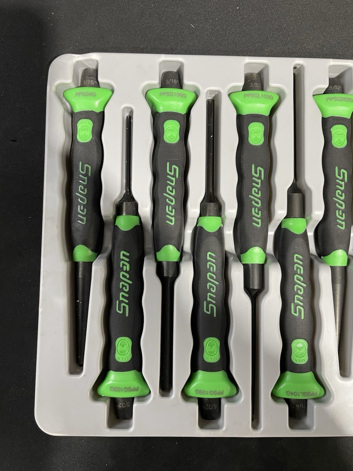 Snap-on PPCSGL714G 14pc Green Soft Grip Punch Chisel Set Open Box