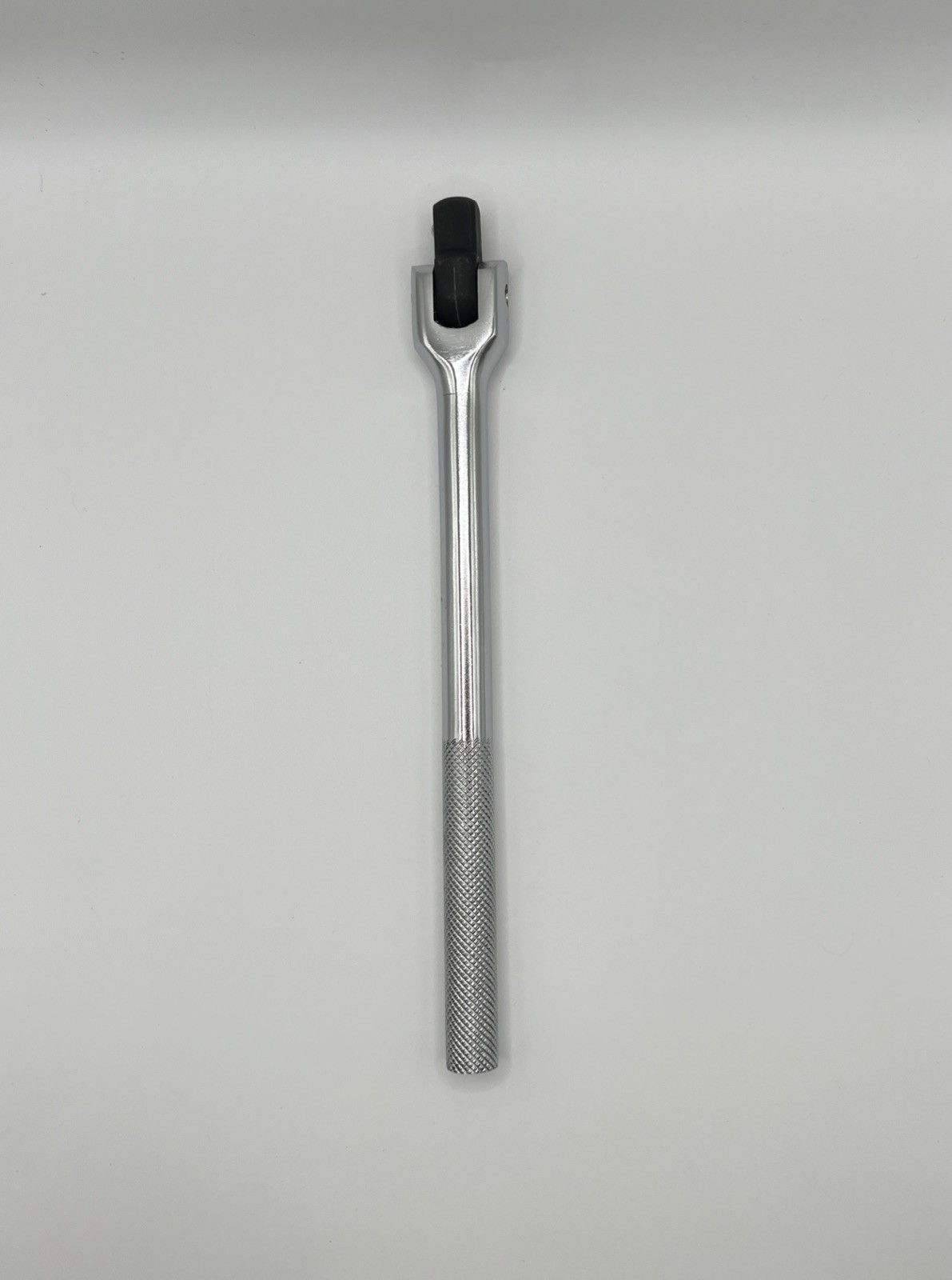 Gearhead 1/2″ Drive 10” Breaker Bar Flex Head With Knurled Handle 33611
