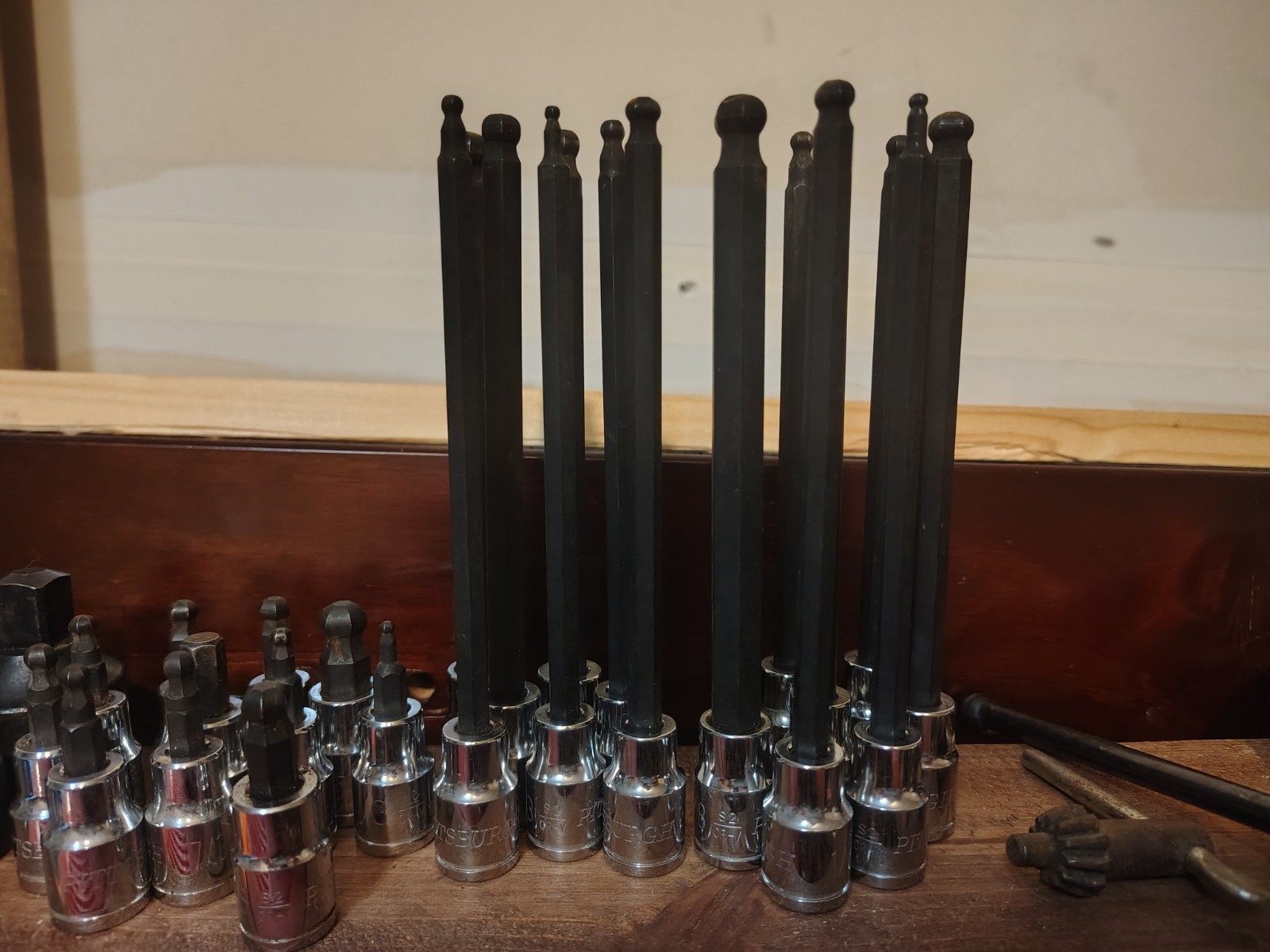 Pittsburg socket set 7hex 7 standard tall 11 short.