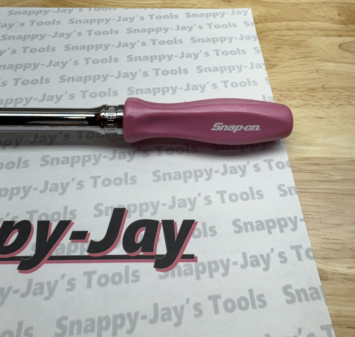 Snap-on Tools PEARL PINK 3/8″ Drive Hard Grip Multi-Position Ratchet FHD80MPPP