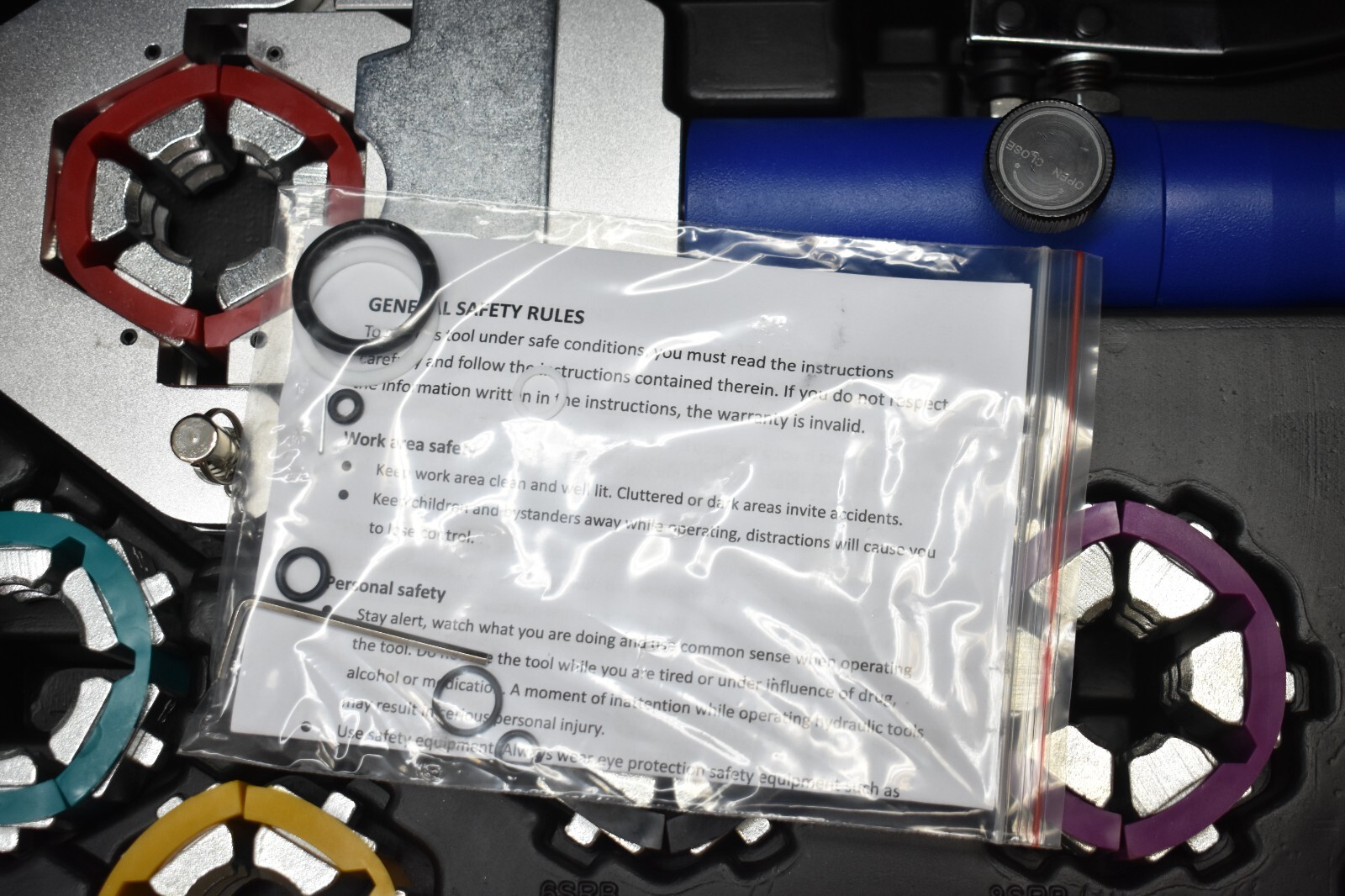 Hydraulic Hose Crimper Repair Tools For AC Hose For Trucks Cars SUVs & More