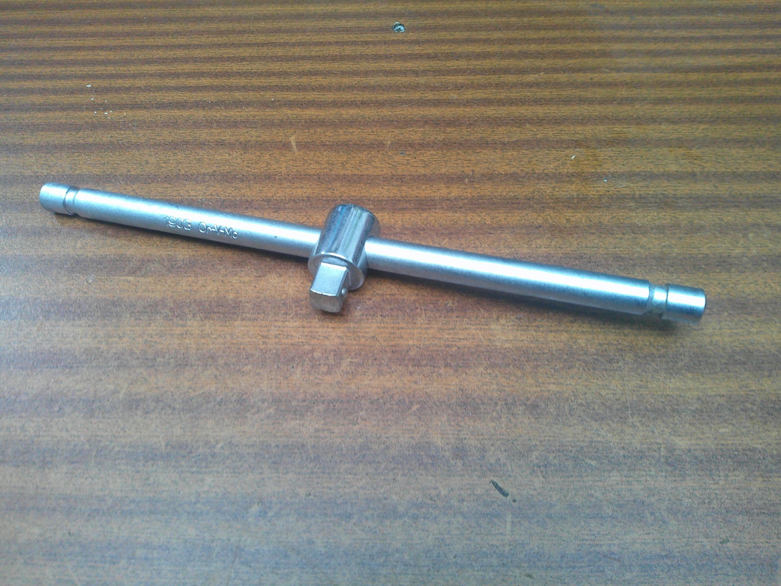 1 – Unior 1/2″ Drive Sliding Tee Bar – 300-1903 CR-V-M – New