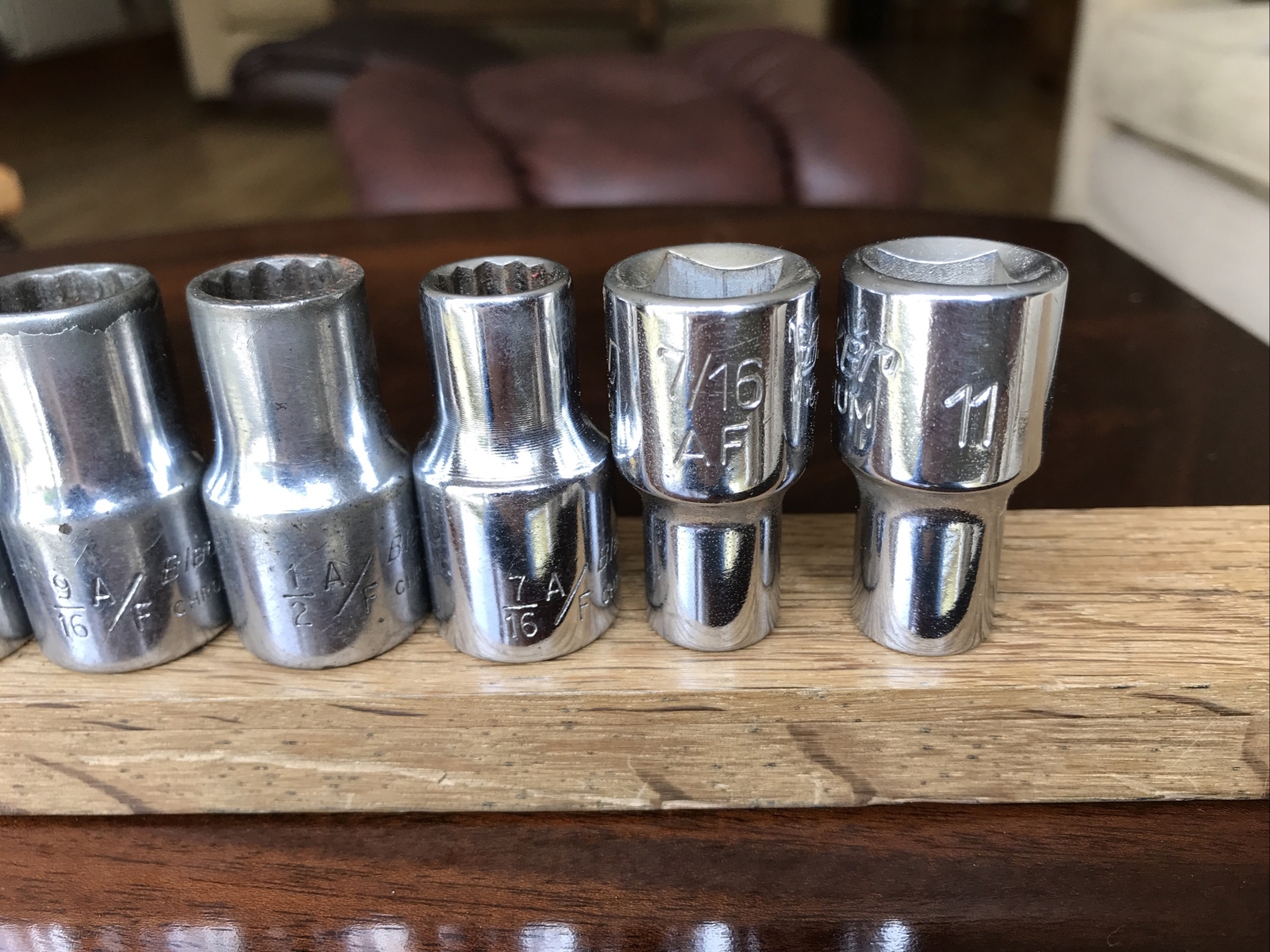 8 Vintage Black & Decker Sockets 15/16” To 7/16” AF & 11 mm With 1/2” Drive.