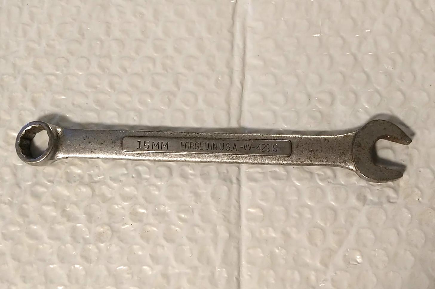 CRAFTSMAN TOOLS USA VV42919, 15MM. COMBINATION WRENCH, 7.75″ LONG, 12 POINT.