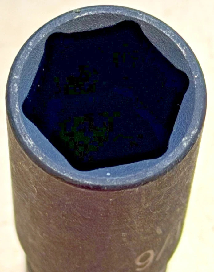 Grey Pneumatic 3/8″ Drive x 11/16″ Regular Duo-Socket – 6pt 81022R Warranty