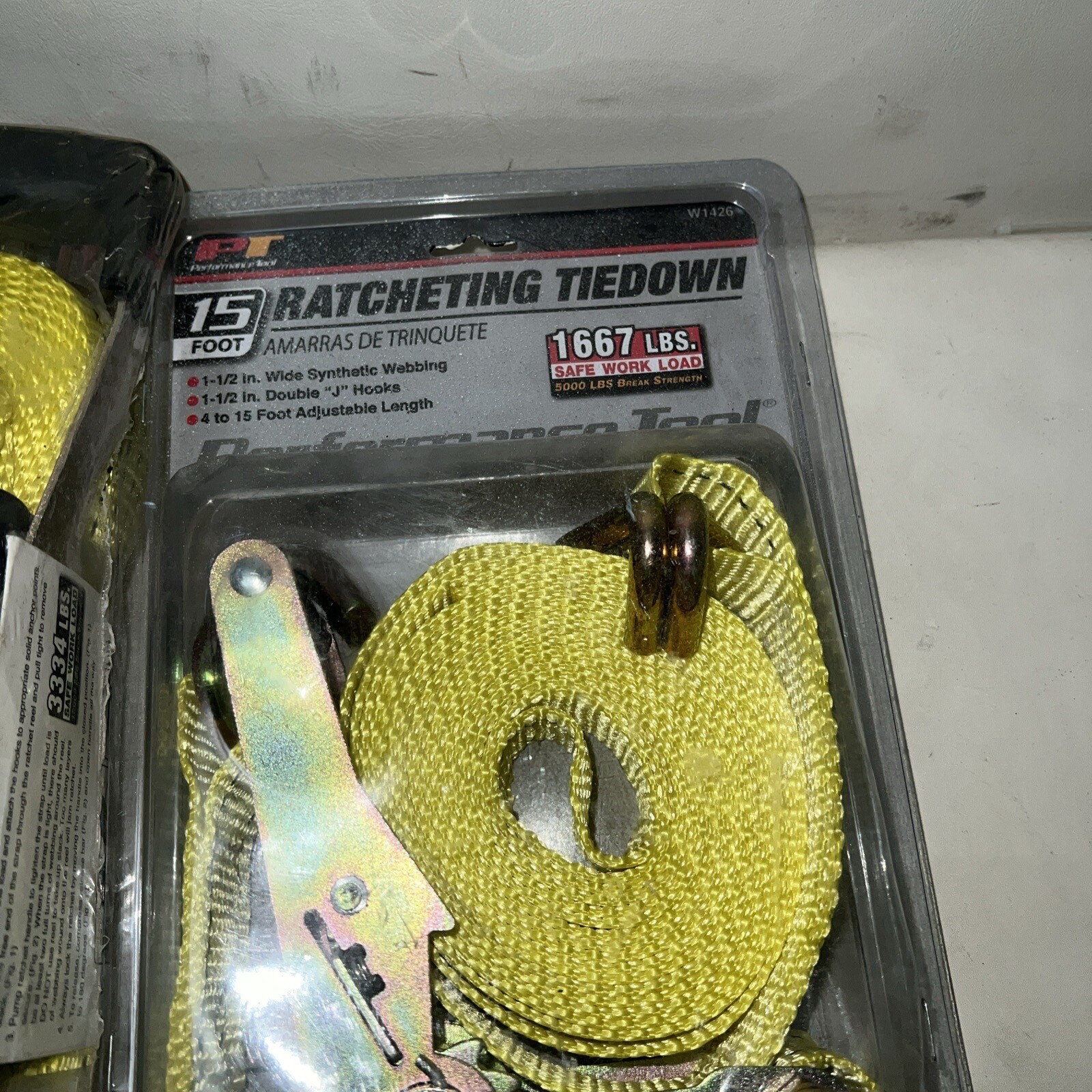 2 W1427 PT /2″ x 27′ Ratchet Straps And 2 W1426 1 1/2 X 15’ Straps