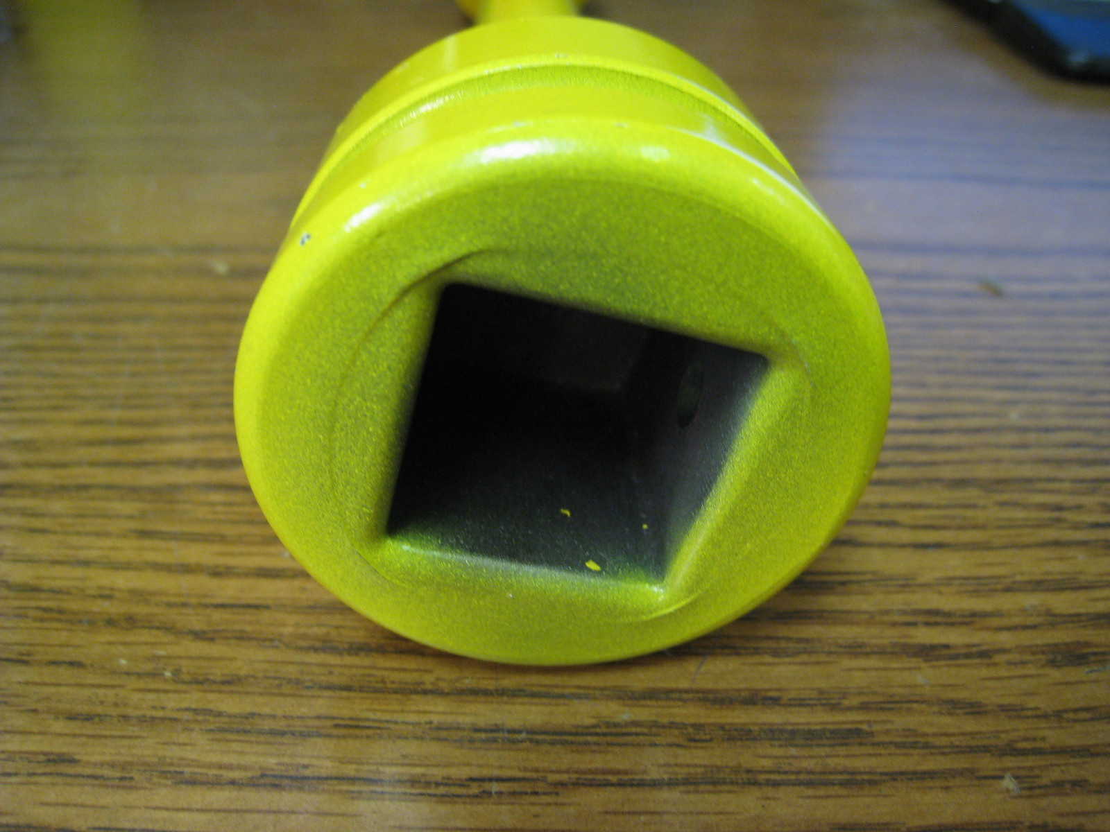 ACCUTORQ ACC-20-3911 1″ DRIVE 13/16″ 475 FT LBS 650Nm YELLOW TORQUE SOCKET