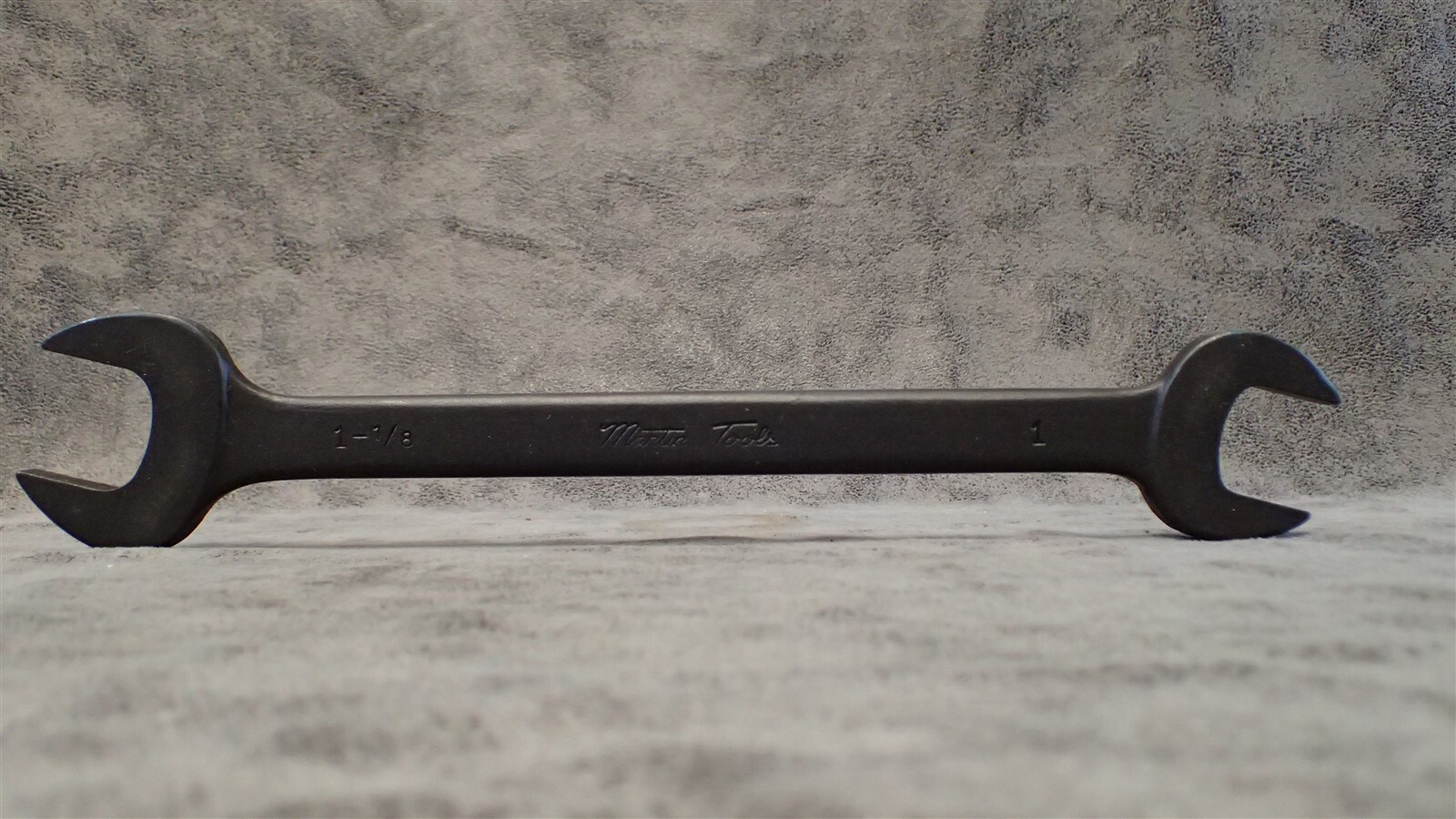 1735 MARTIN 1 x 1-1/8 x 12″ Industrial Black Double Head Open End Wrench BN124