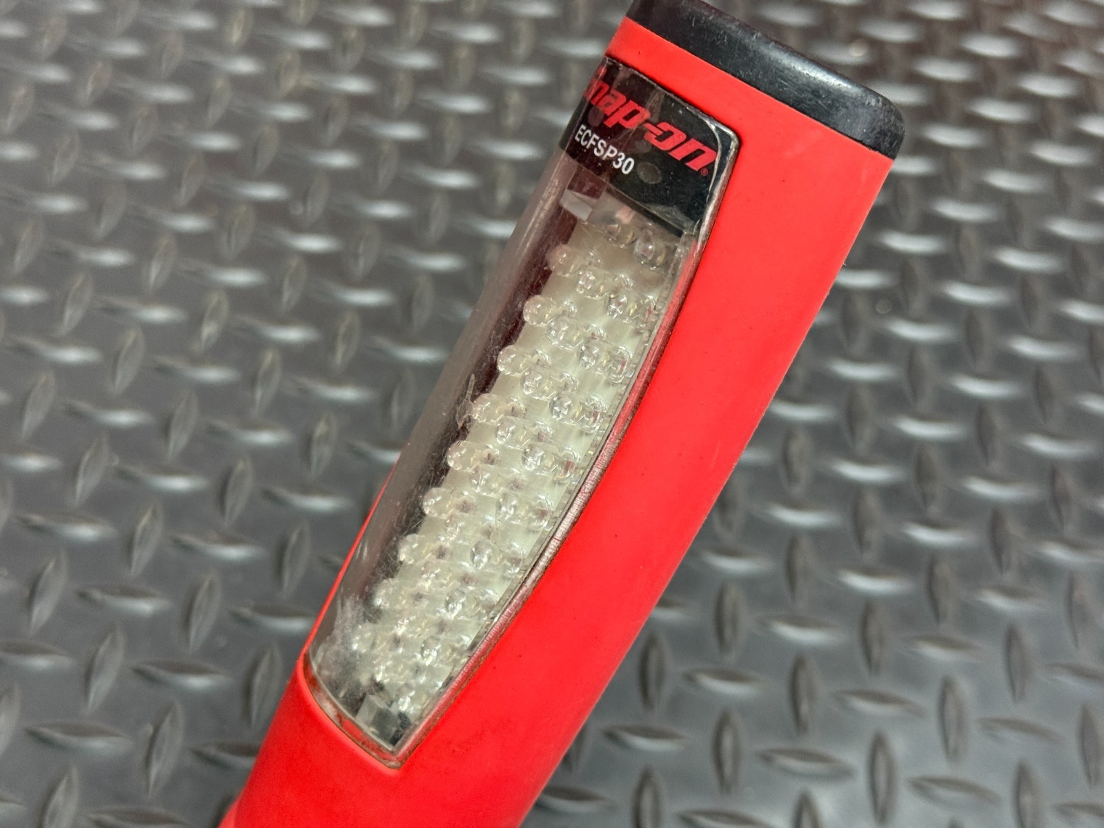 Snap on 12″ long Rechargeable LED Work Flash light No charger ECFSP30 TOOL ONLY