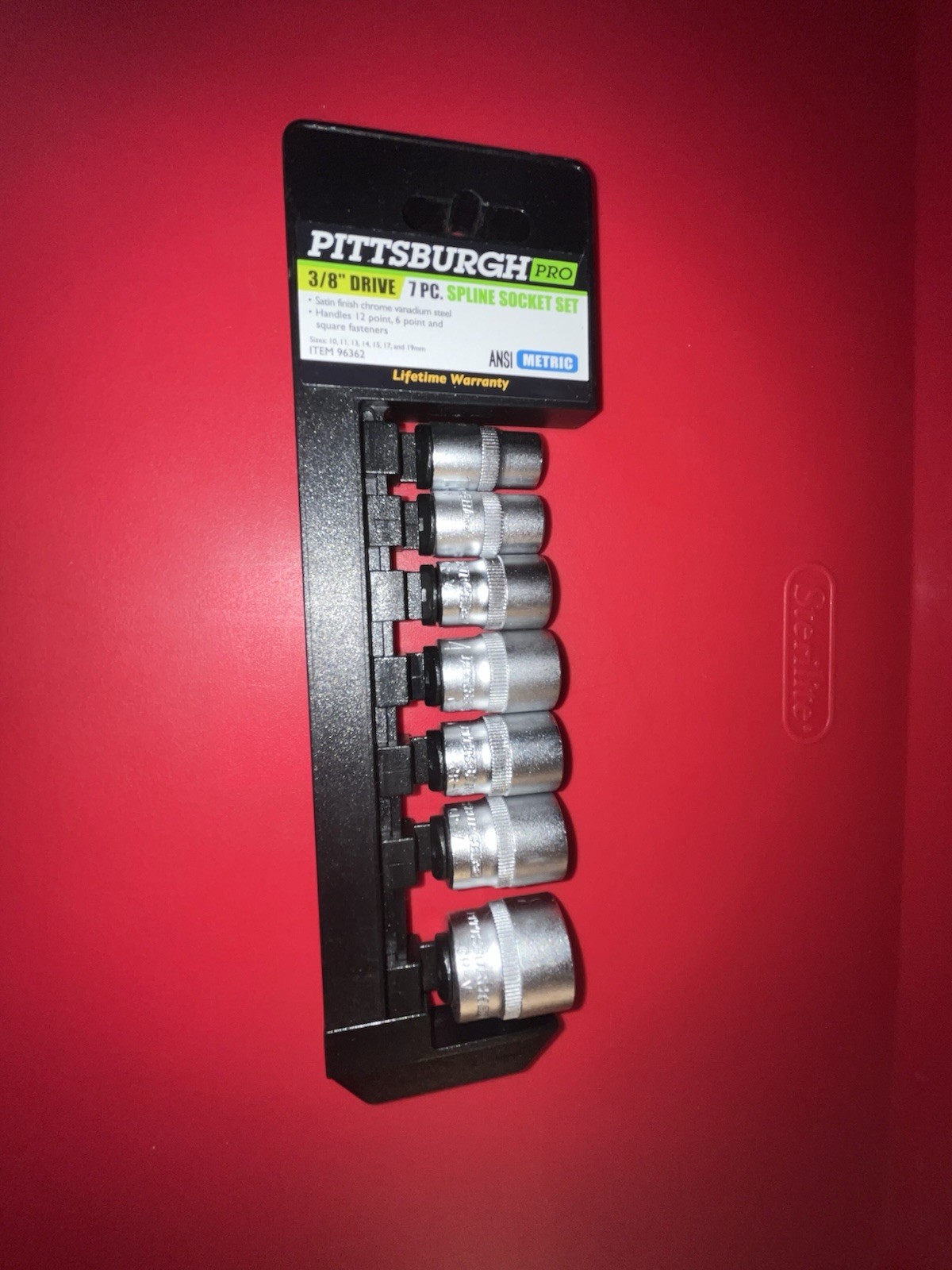 Pittsburgh Pro 3/8″ drive. 7pc spline socket Set 12 point 6 point & square faste