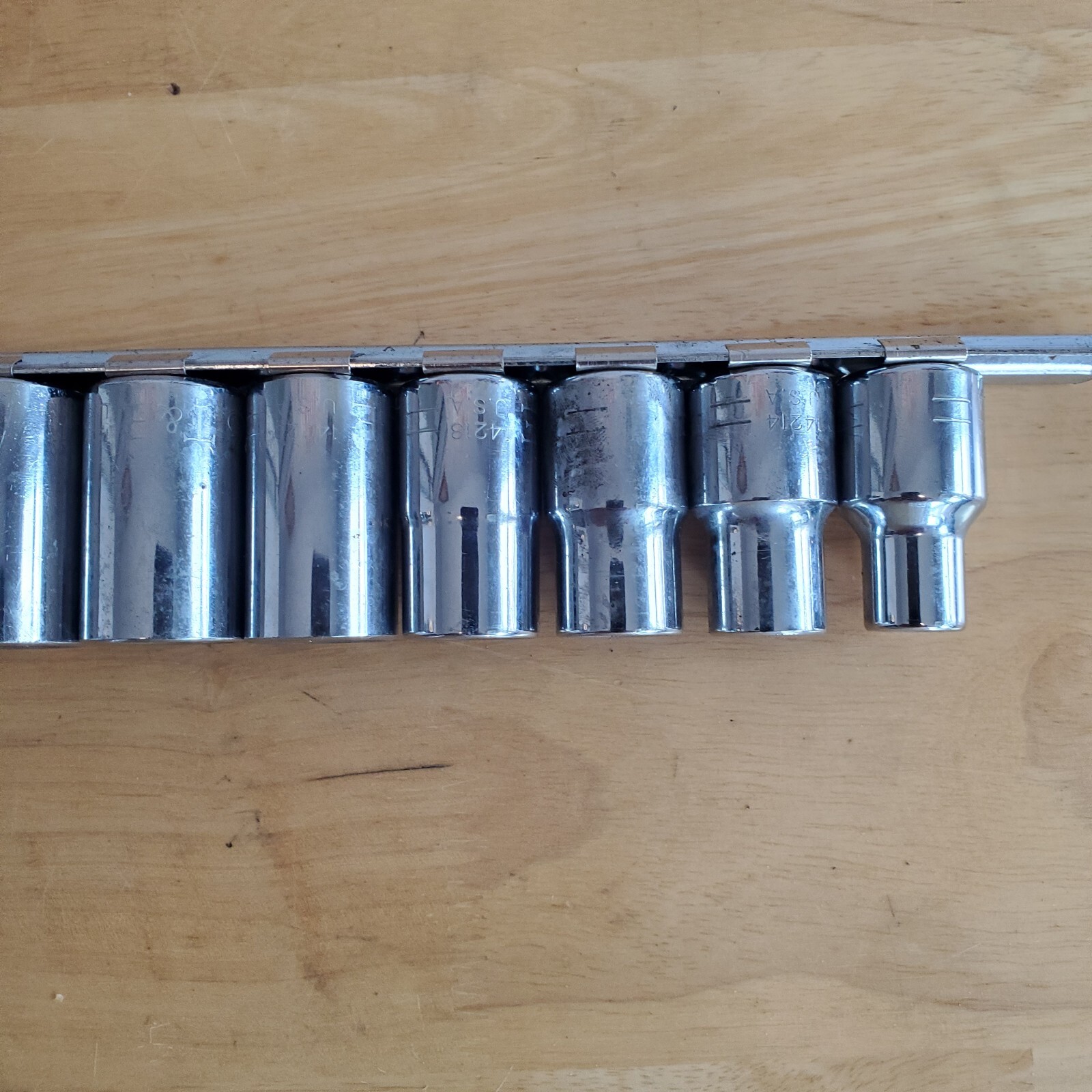 T & E Tools 11 Pc SAE Socket Set 1/2″dr 6pt Read Full Description USA