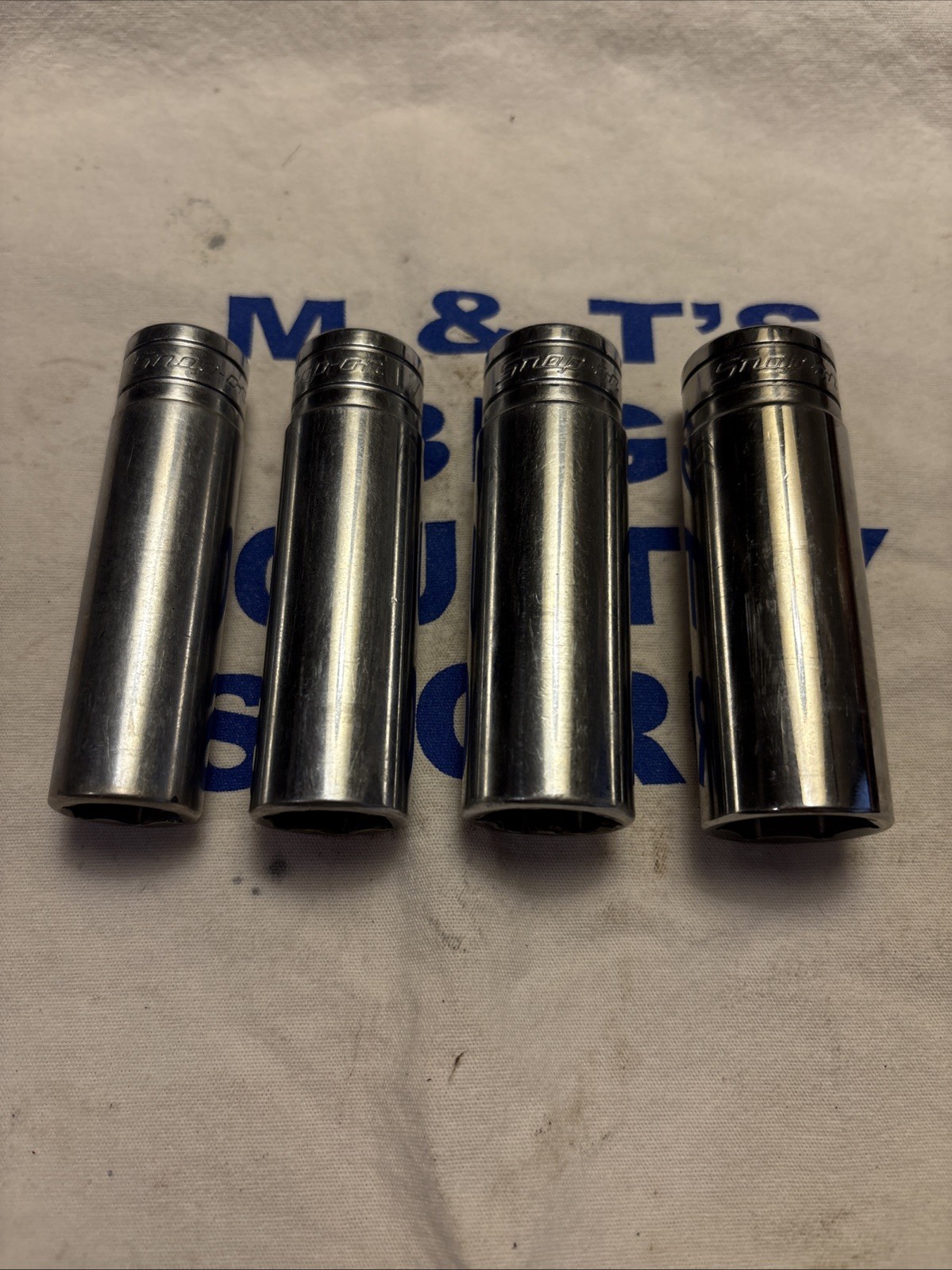 Snap-on Tools USA 1/2″ Drive 4pc 6pt SAE Deep Chrome Socket Set TS201-TS261