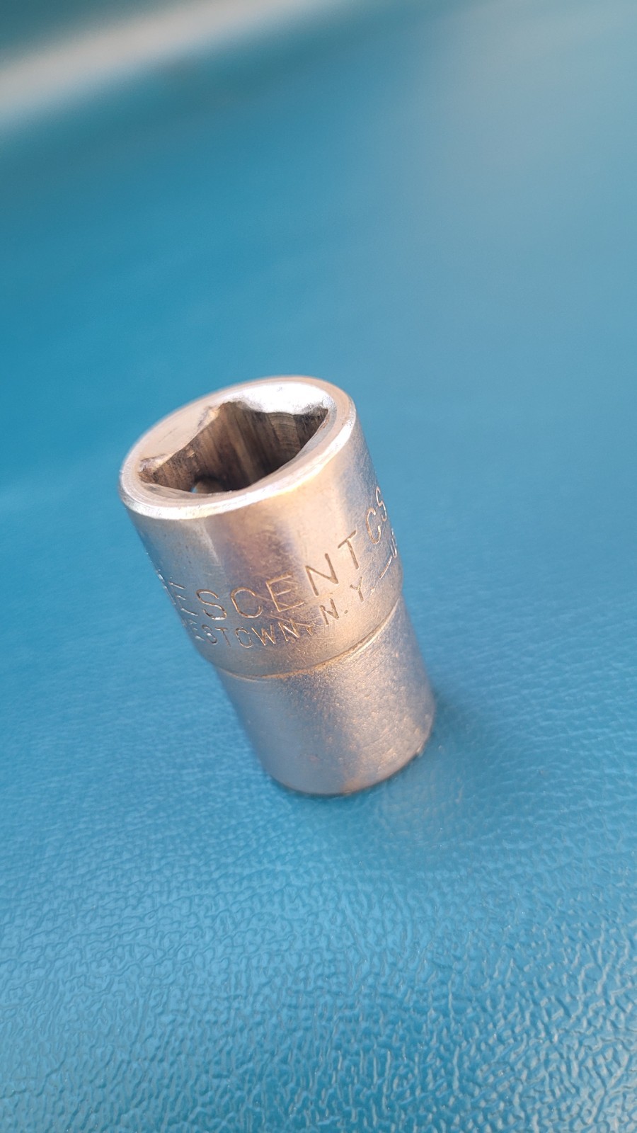 Crescent CS1218 9/16″ Socket 1/2″ Drive 12pt Jamestown NY USA Vintage.