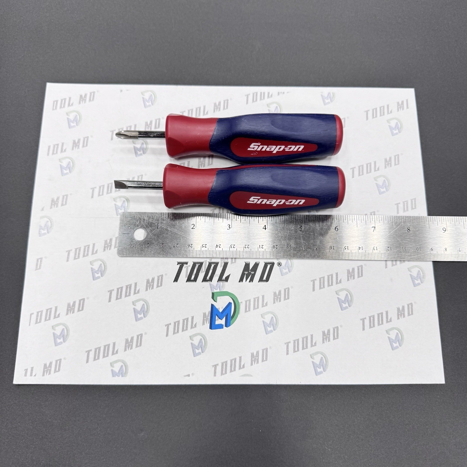 Snap-on Tools USA Used RED WHITE & BLUE Hard Grip STUBBY Screwdrivers SHDP22IRA