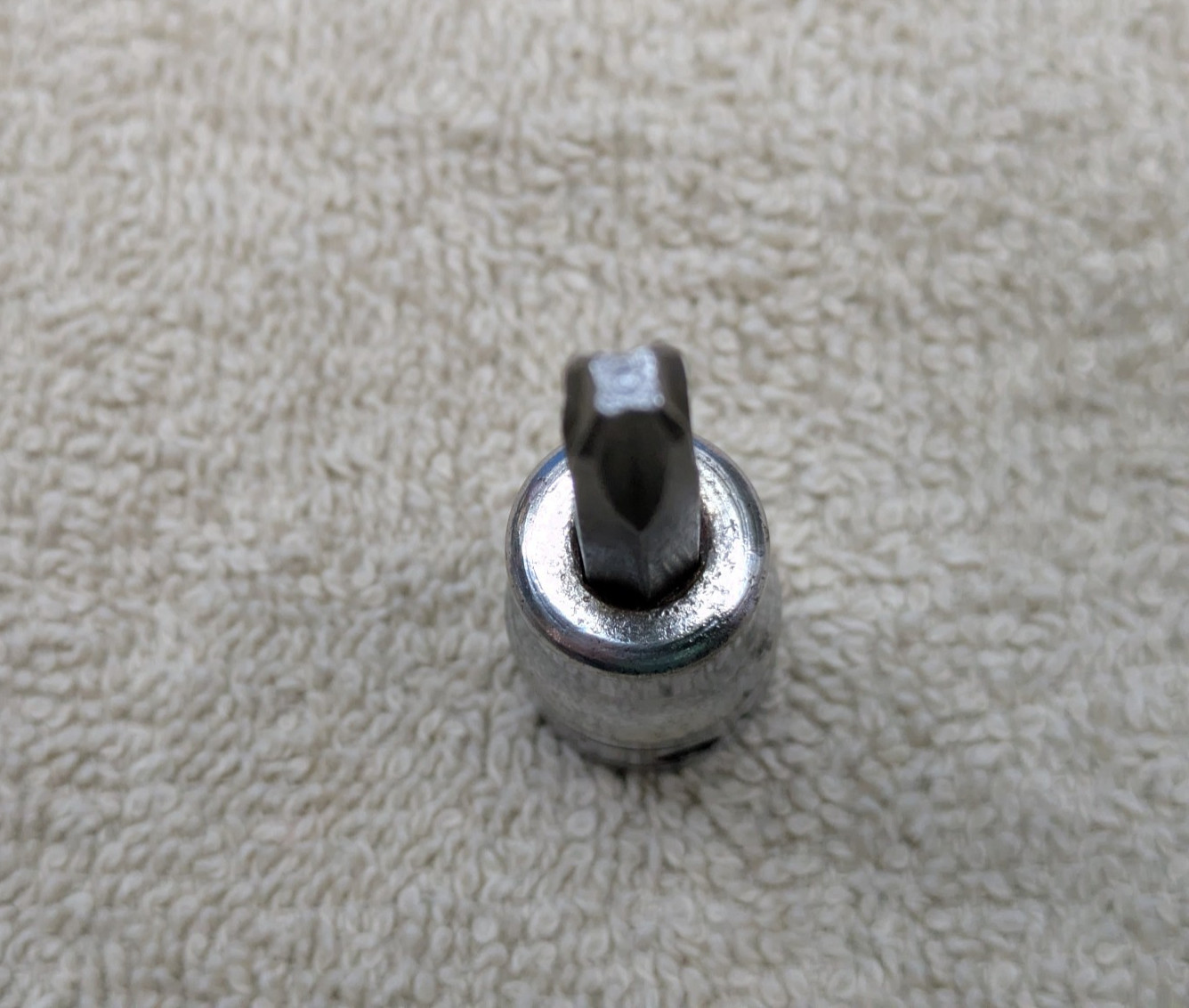 SNAP ON FP32A, 3/8″ SOCKET DRIVEN, #3 PHILLIPS SCREWDRIVER BIT.
