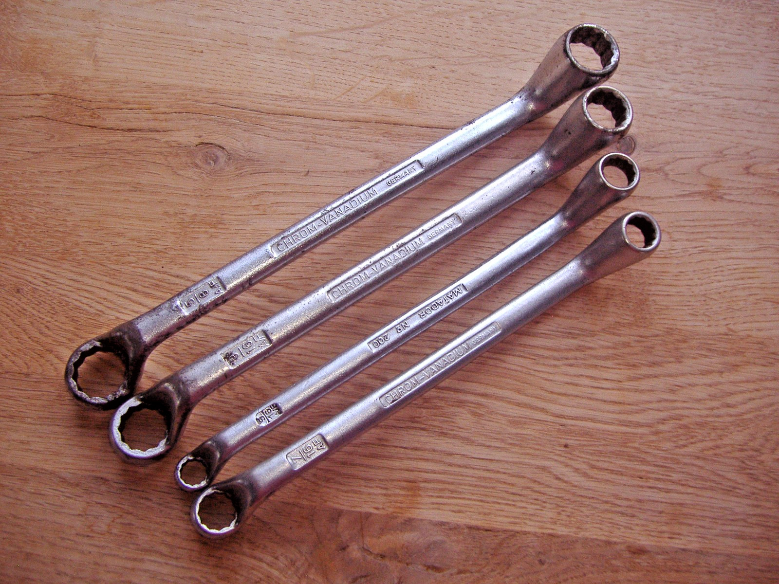 MATADOR 200 SUPER CHROME AF RING SPANNERS 3/8X5/16-3/8X7/16-1/2X9/16-9/16X5/8