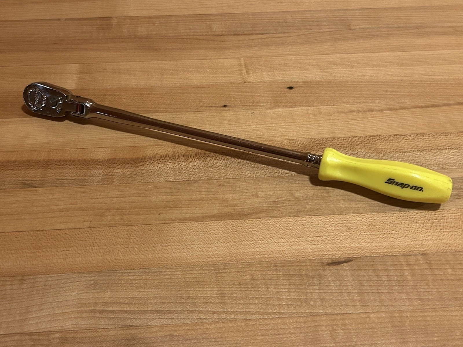 Snap-on Tools | THLLF72 Hi-Viz 3/8” Conversion + Hard Handle X-Long Flex Ratchet