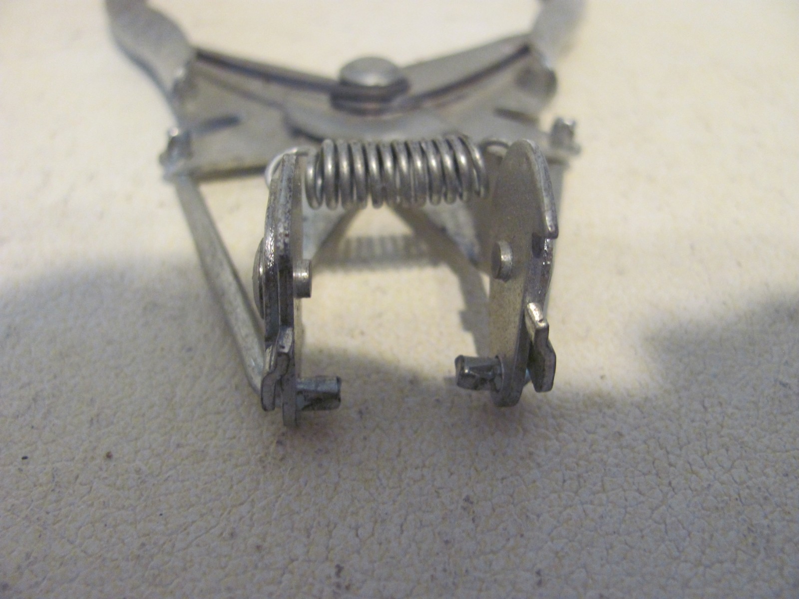 Cal-Van Ring gripper spreader 566 tool