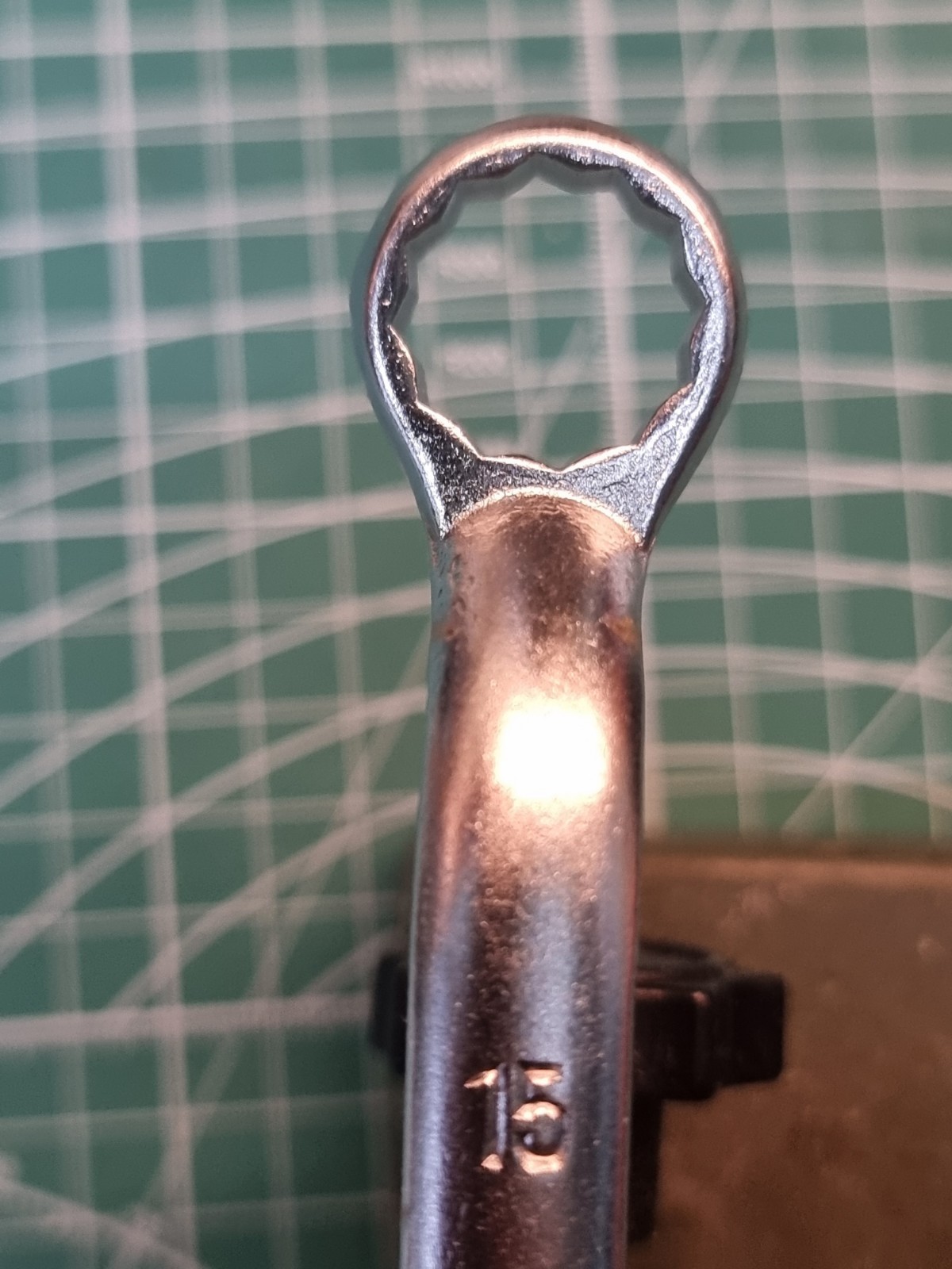 ELORA No105 series- 14mm x 15mm metric size – cranked ring Spanner