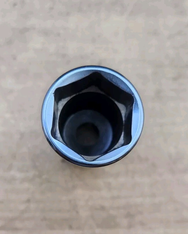 New Snap On TS321 – 1/2″ Drive 1″ Deep 6 Pt Chrome Socket.
