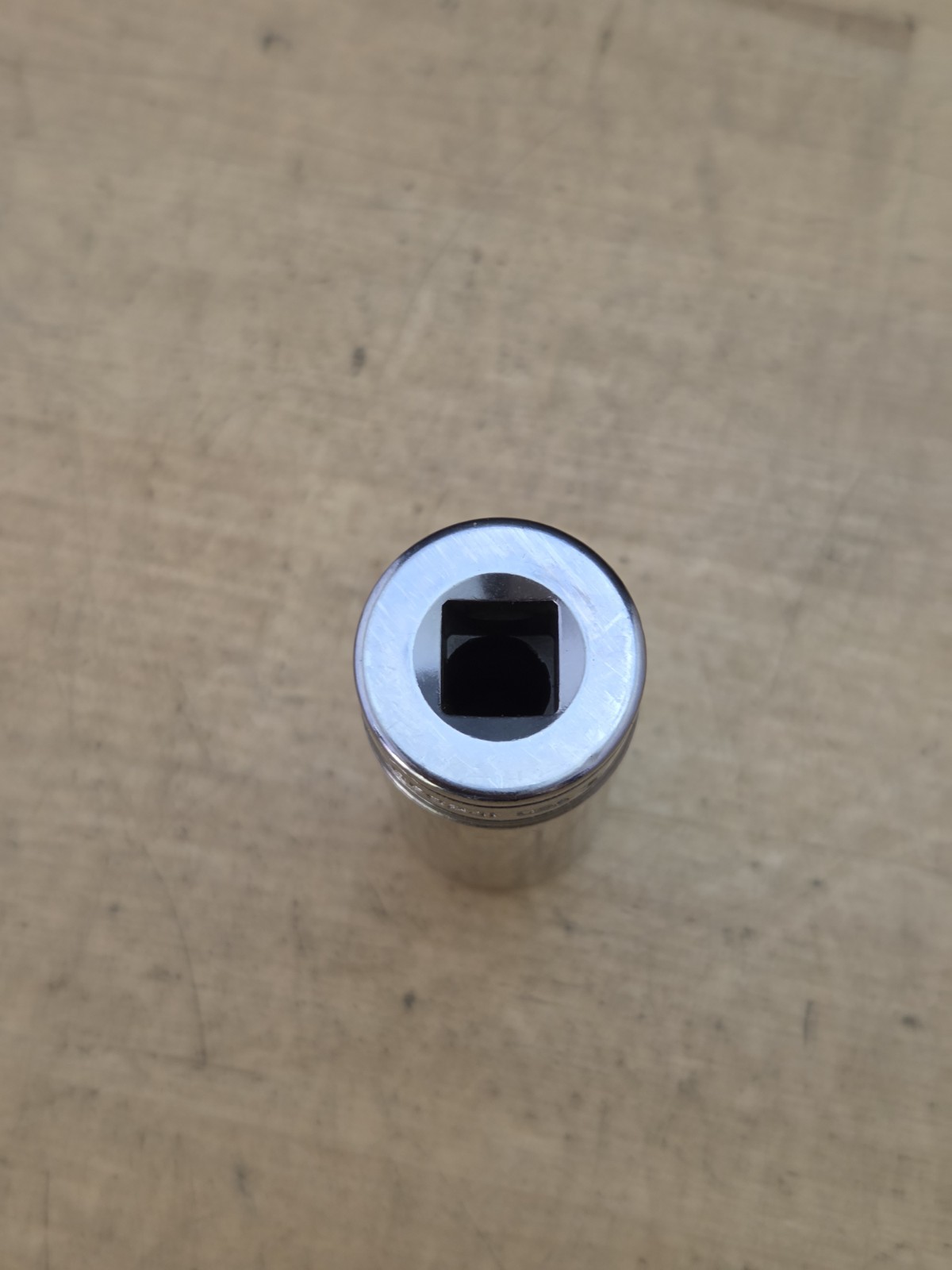 New Snap On SFS241 – 3/8″ Drive 3/4″ Deep 6Pt Chrome Socket