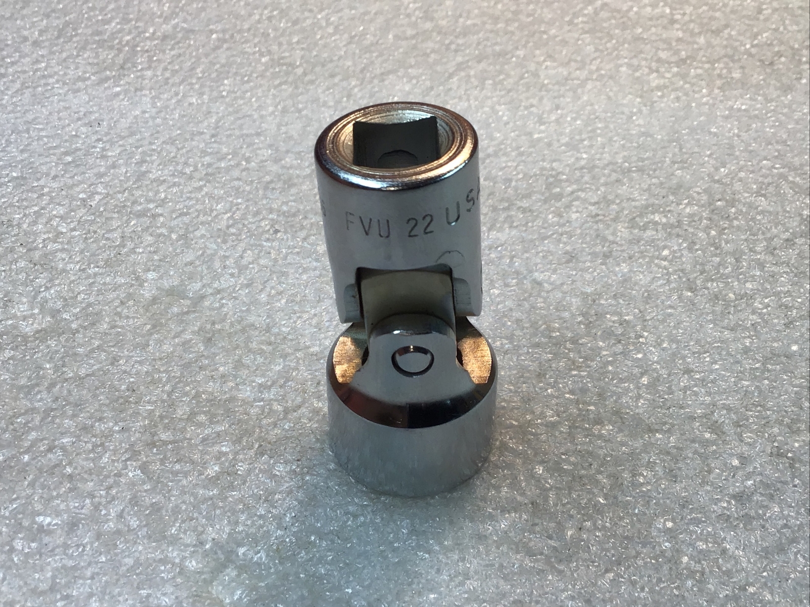 Snap On-#FVU22-11/16”,Chrome, 12Pt., 3/8” Dr., Wobble Socket, Underline Logo-NOS