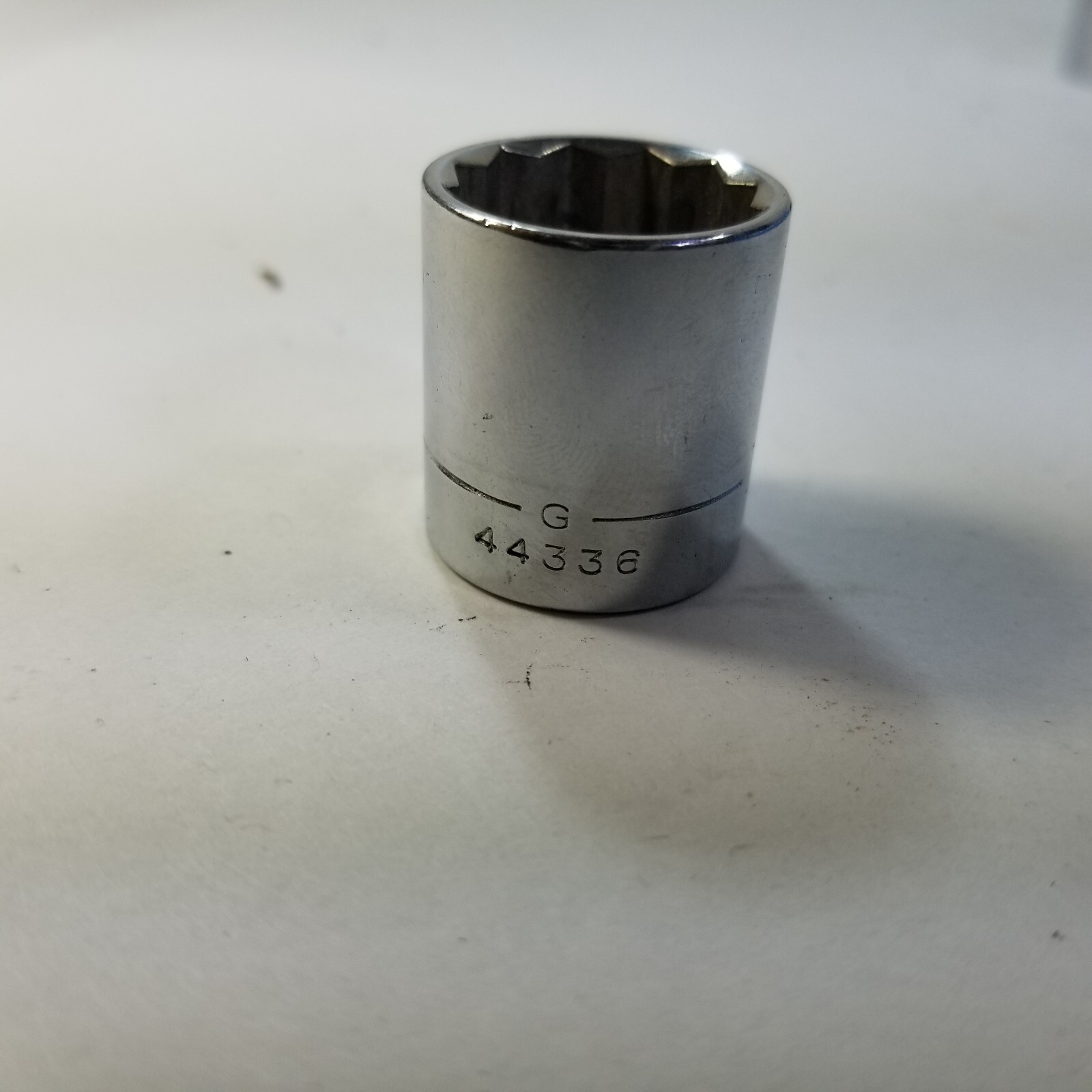 Craftsman -G- 11/16″ 12 Point Shallow Chrome Socket 3/8″ Drive 44336 USA