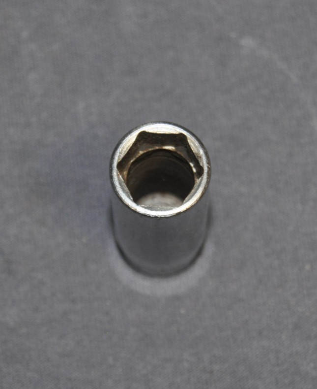 Snap on 1/4″ drive x 9/16″ deep 6 point socket # STM 18 Made in USA