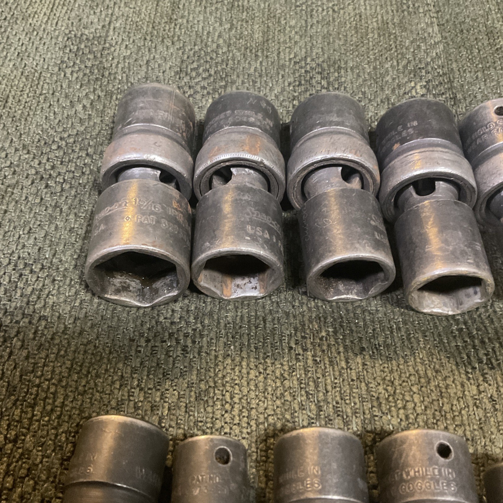 15 pc 1/2″ Drive & 3/8” Drive 6-Point Flank Drive Impact Swivel Socket