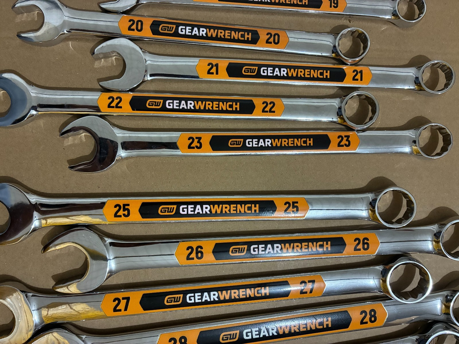 Gearwrench 23 PC 12 Point Metric Hi-Viz Long Pattern Combination Wrench Set