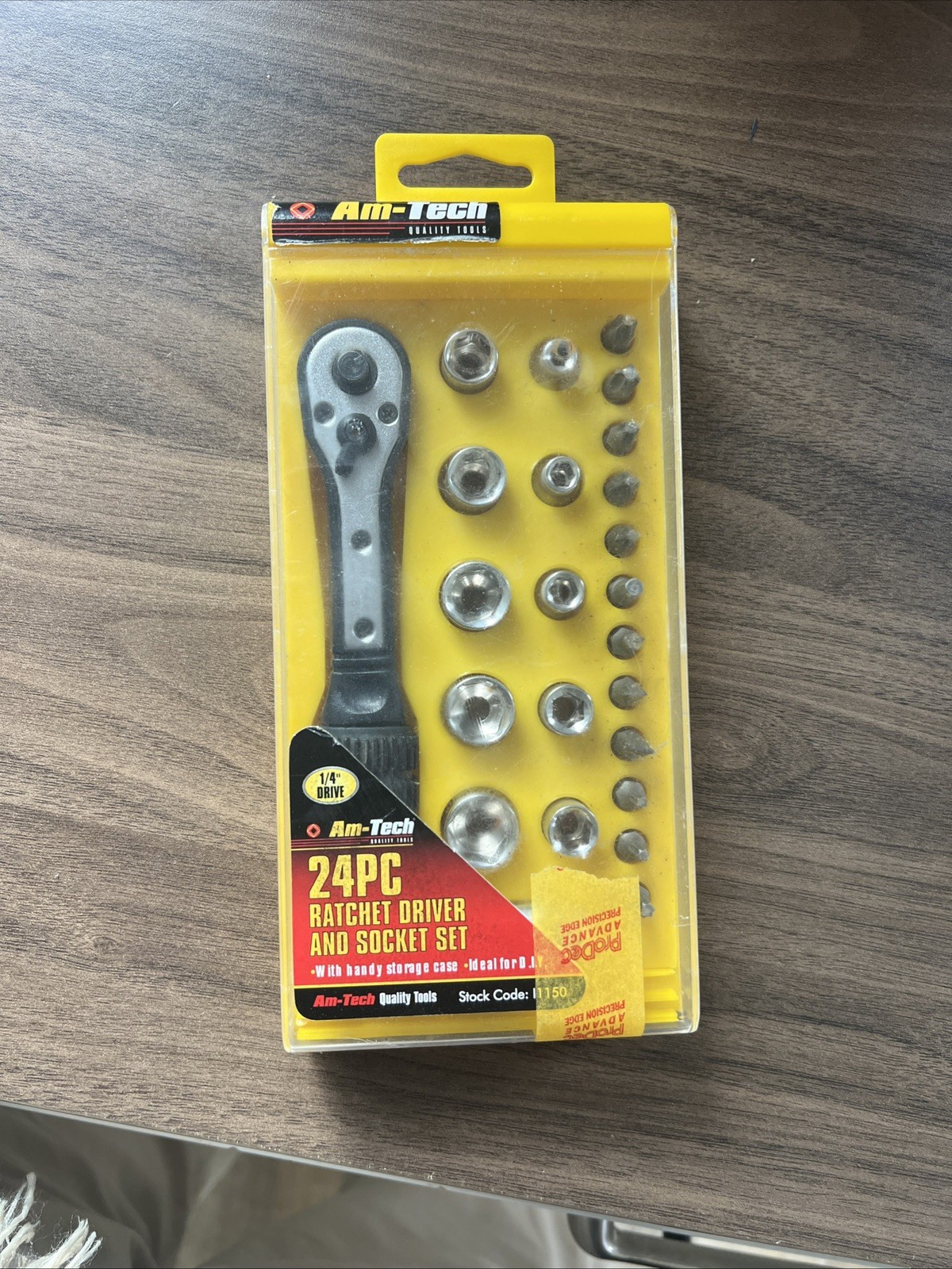 Am-Tech Rachet Driver & Socket Set – 24 Piece