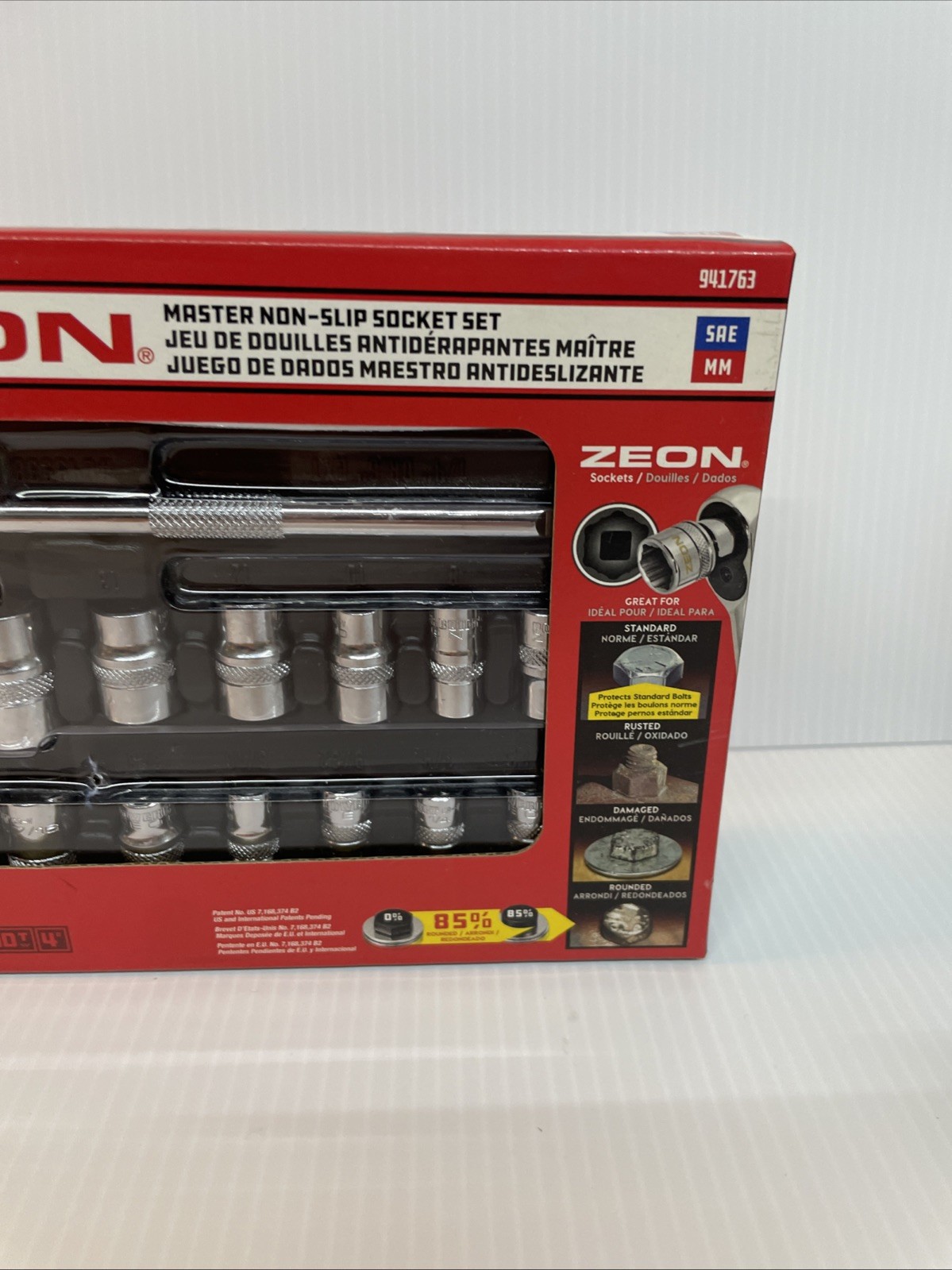 Brand New! Powerbuilt 28 Pc. NON-SLIP Socket Set. Removes partly rounded bolts.