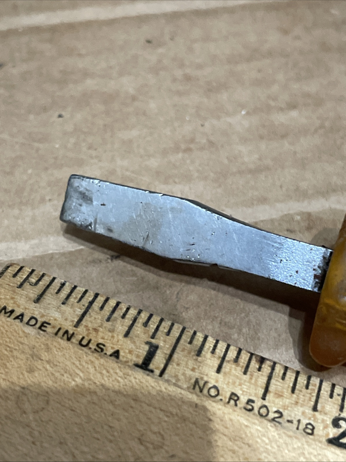 Unbranded Flat/Slotted Tip Stubby Screwdriver 3-3/4” Long ! See Photos !