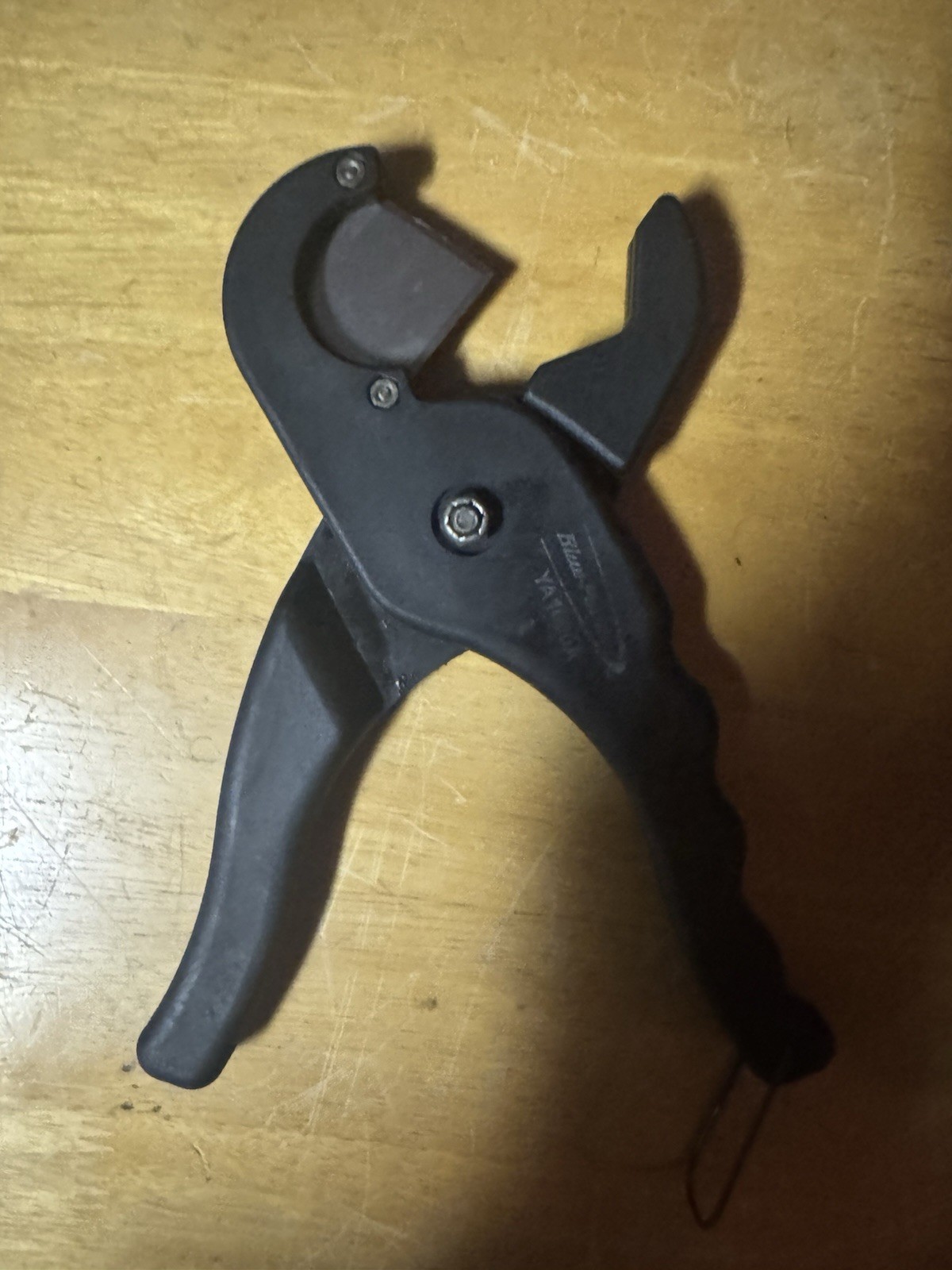 BLUE POINT YA1000A MULTI-CUTTER HOSE CUTTING PLIERS – USED