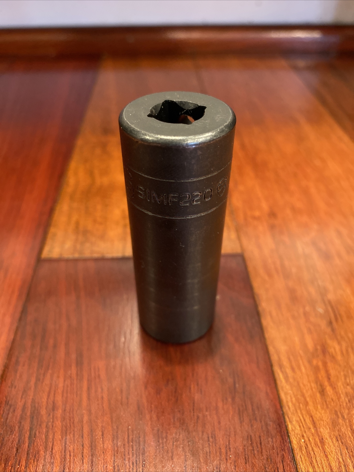 Snap-on SIMF220 11/16” SAE Flank Drive Deep Impact Socket 3/8” Drive 6 Point