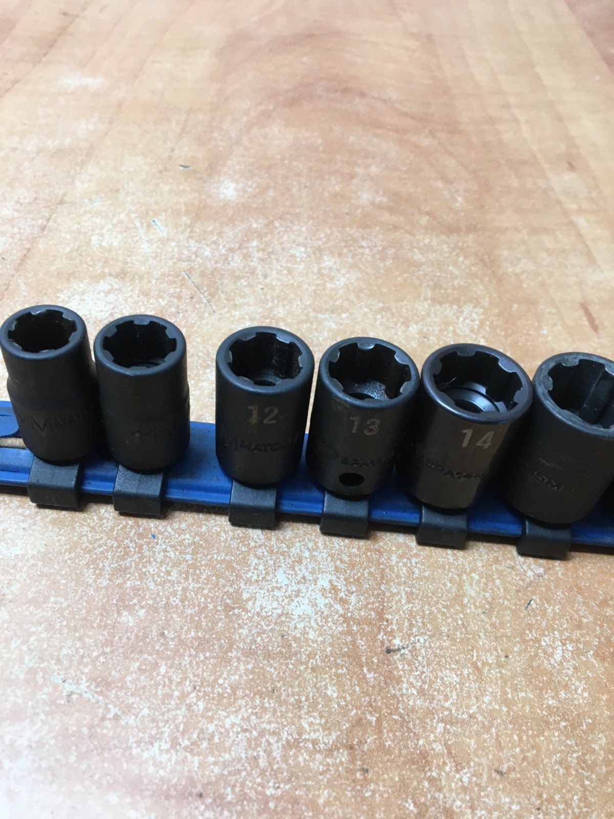 Matco Tools 10 PIECE 3/8″ DRIVE METRIC PRO NON-SLIP IMPACT SOCKET SET – SBPMA10R