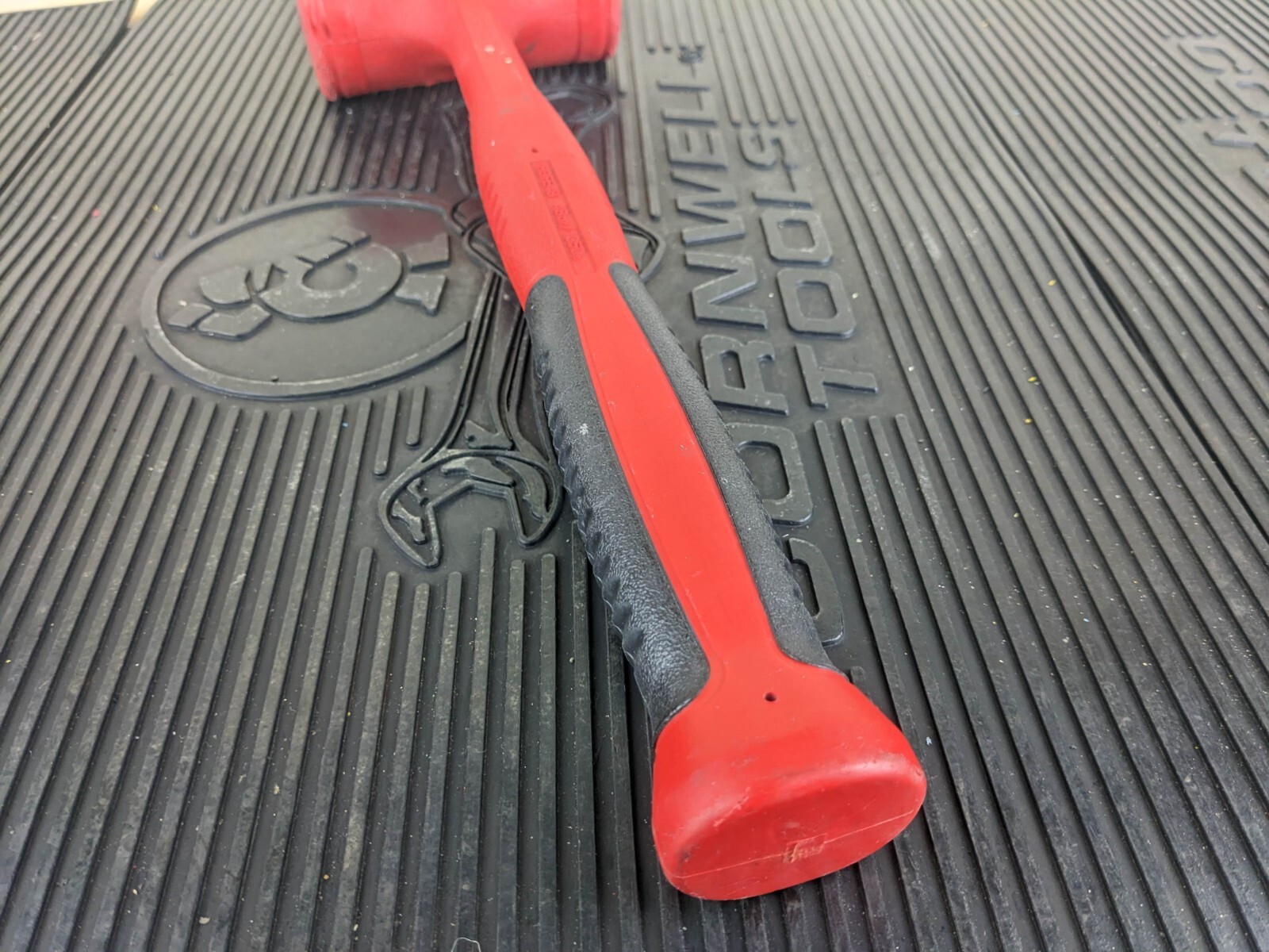 #as022 Snap-On HBFE48 Dead Blow 48-Ounce Soft Grip Hammer RED