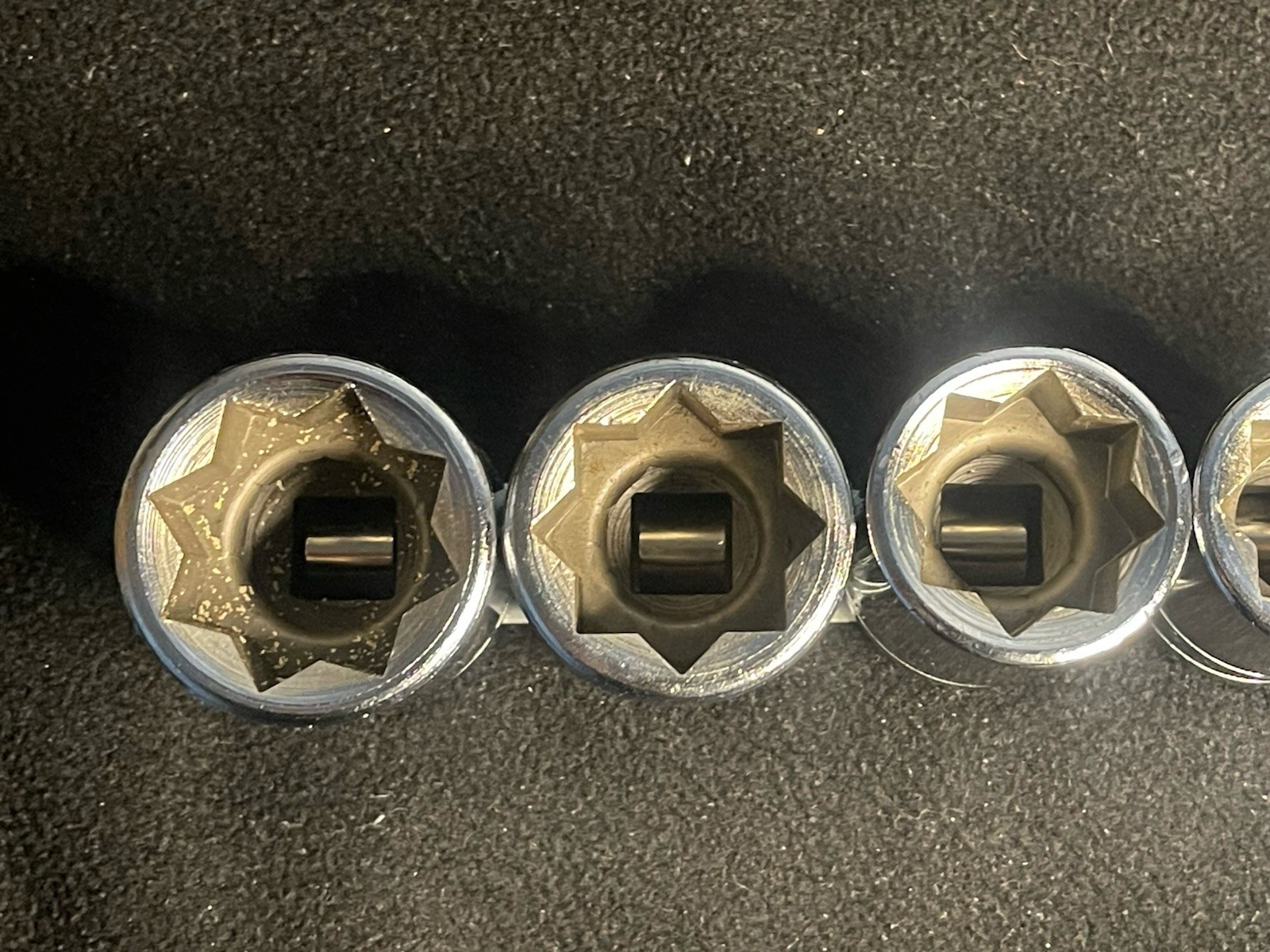 Snap On 1/2 Drive 6 Piece 8 Point Shallow Socket 1/2 SW Series Great Condition