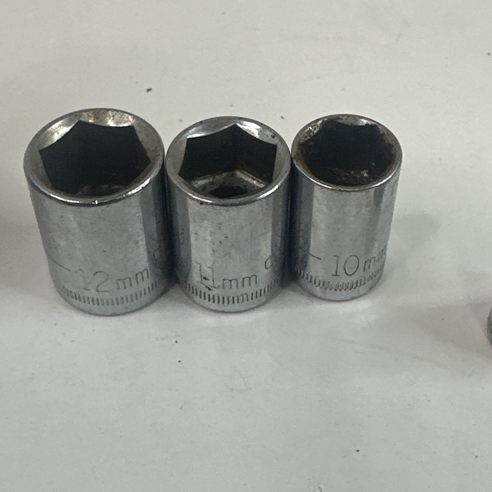 Vintage 15 Piece Craftsman 3/8″ Drive METRIC Mostly V Series Deep Socket Lot