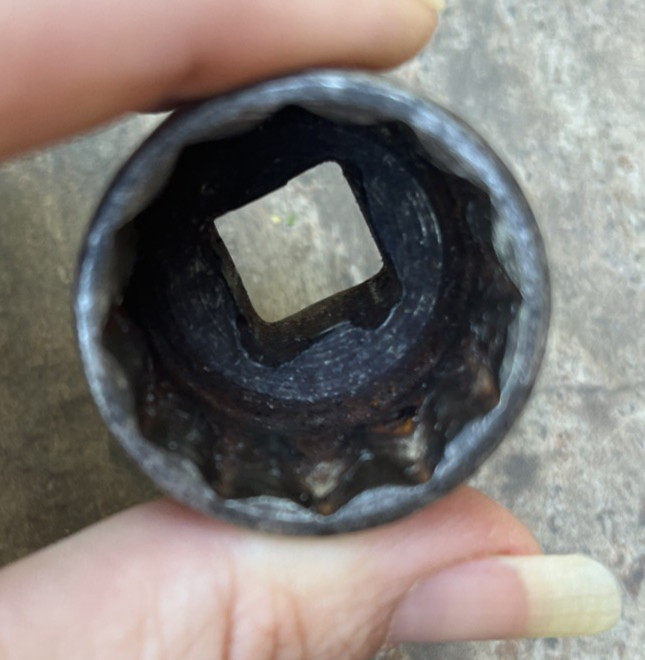 Vintage Snap-On Tools SW320 1/2 1″ – 12 Point Shallow Socket 1/2″ Drive USA