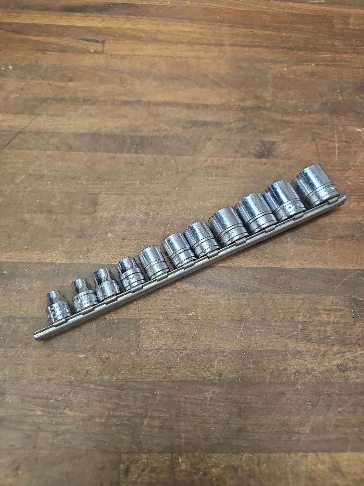 F76- Snap-On [FS081-FS281] 11-Pc. 1/4″-7/8″ 3/8″-Dr 6-Point Shallow Socket Set