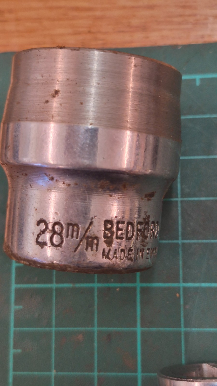 Joblot metric and imperial sockets, bedford, gedore etc – used