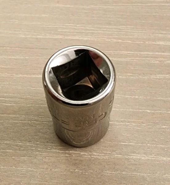 Craftsman USA 7/16″ Socket 12 Point 3/8 Drive EE 44332